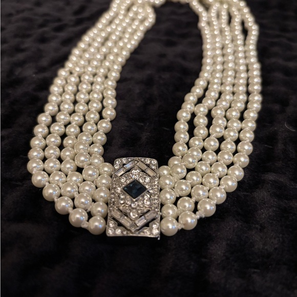 Ralph Lauren Vintage Pearl Necklace with synthetic blue sapphire and crystals - Picture 3 of 6